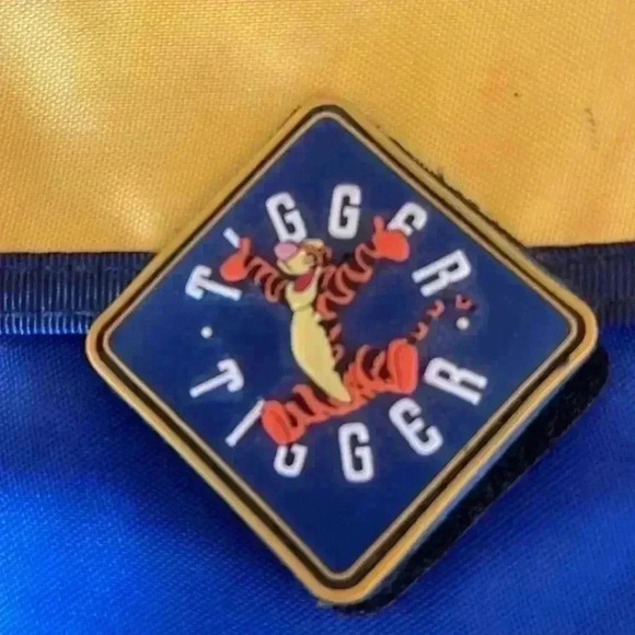 Vintage Tigger the tiger wallet by Disney. - Picture 2 of 5